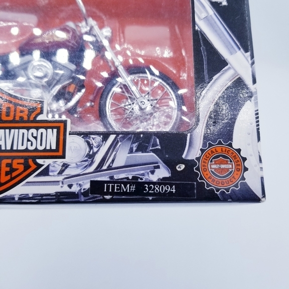 Harley-Davidson Maisto 1:18 Die Cast 1998 Series 2 Item# 328094 - Picture 3 of 9